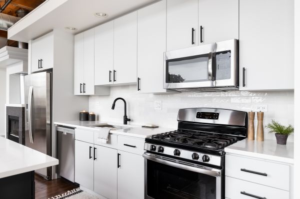 Cabinet Restyling in Mesquite