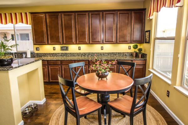 Oak Cabinet Remodeling in Mesquite